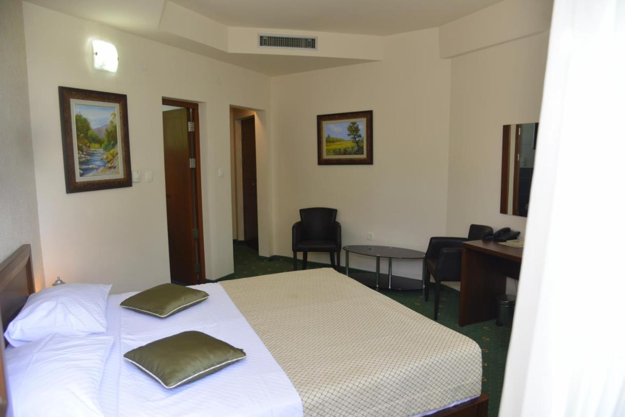 Hotel Trebjesa Niksic Luaran gambar